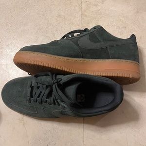 Men's Nike Air Force 1, size 11